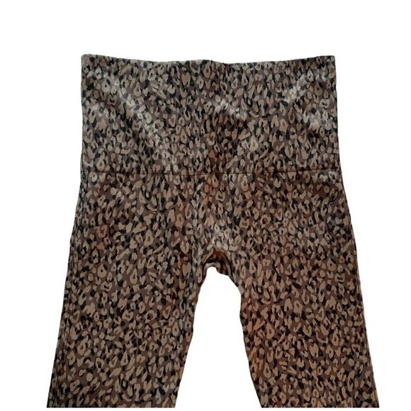 Spanx Look At Me Now Leggings Women's Sz M Brown Mini Leopard Seamless Shaping - Picture 6 of 7